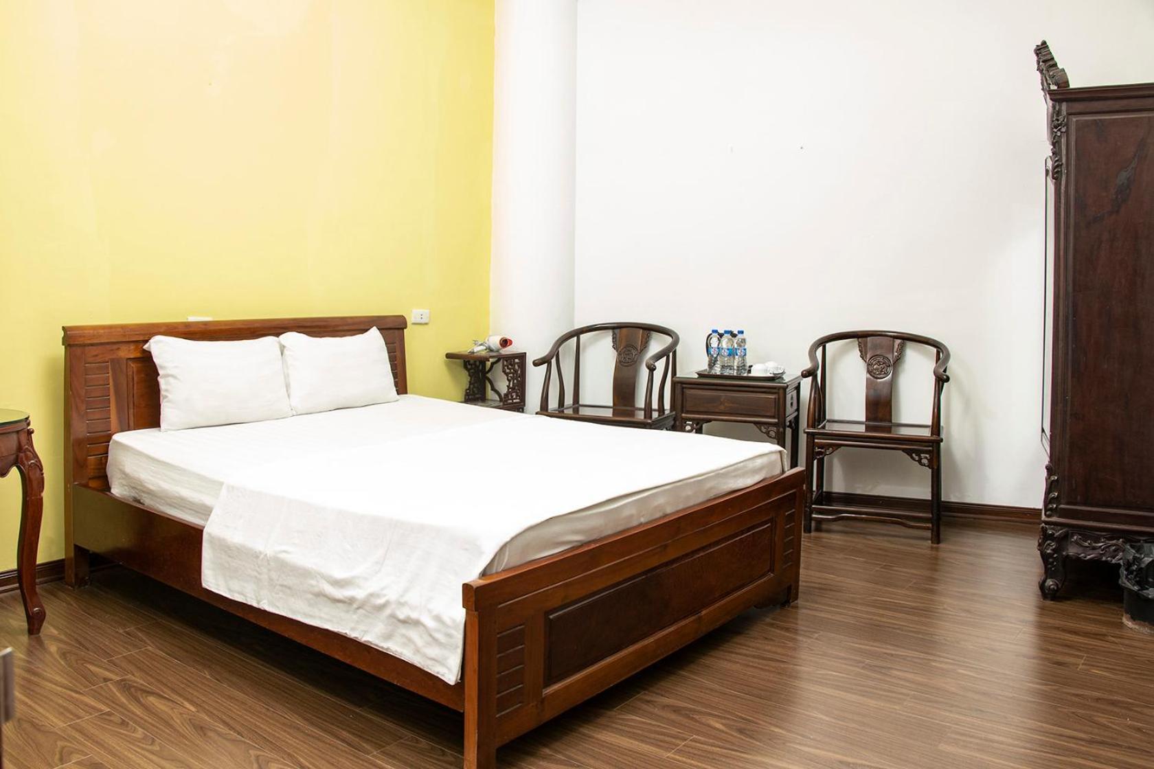 Group Nest Hotel Hanoi Buitenkant foto