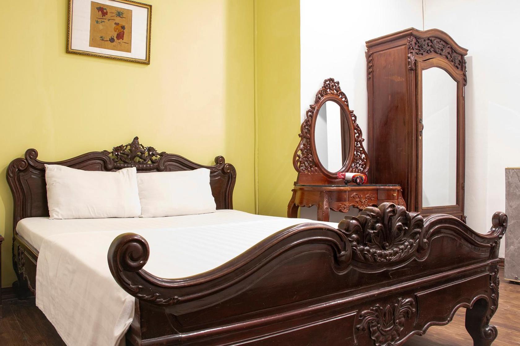 Group Nest Hotel Hanoi Buitenkant foto