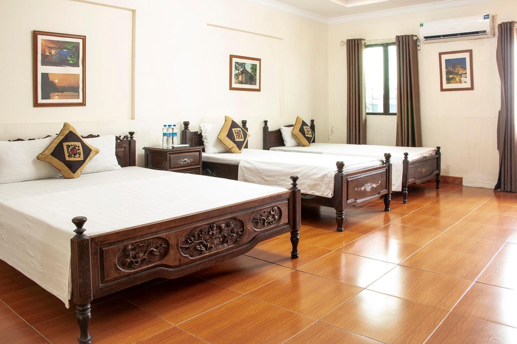 Group Nest Hotel Hanoi Buitenkant foto