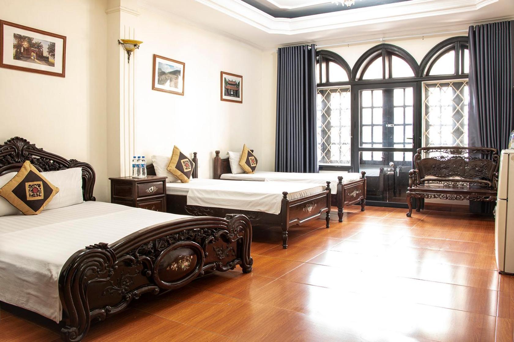Group Nest Hotel Hanoi Buitenkant foto